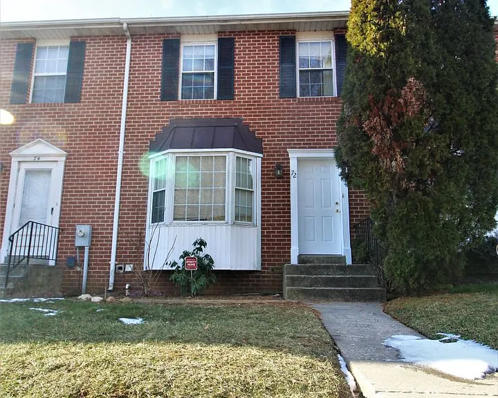 72 Stone Park Pl — Photo 1