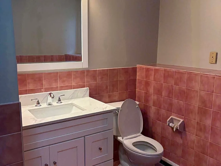 318 Heather St — Photo 23