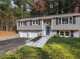 21 Hillview Rd, North Reading, MA 01864