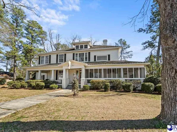121 Carolina Ave, Lake City, SC 29560