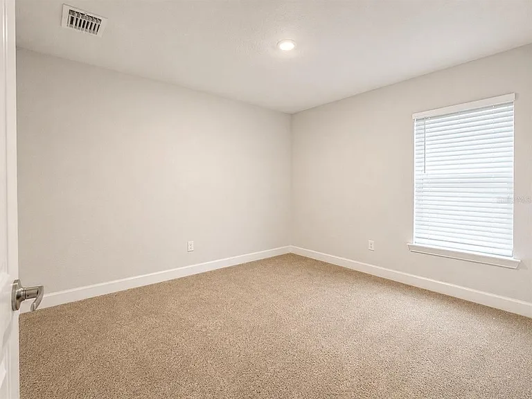 8797 SE 161st Pl — Photo 29