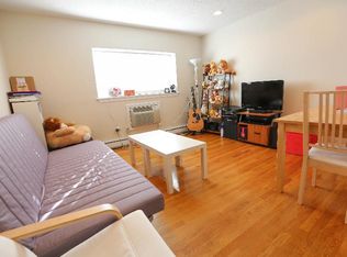 15 Euston Rd APT 18, Brighton, MA 02135