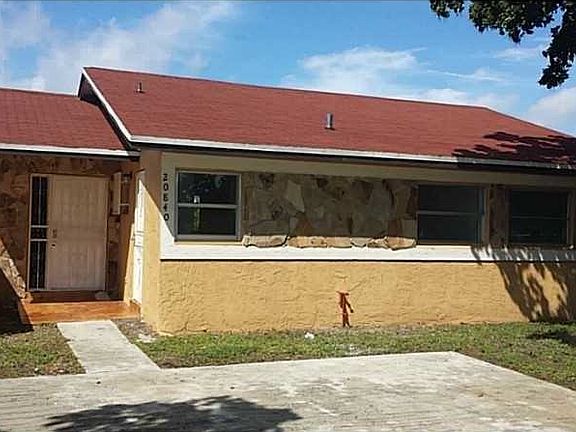 2nd image of 20840 NW 28th Ct