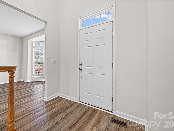 3rd image of 115 Doby Creek Ct