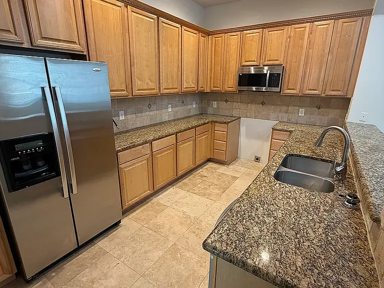 2316 Stutz Dr #B1 — Photo 6
