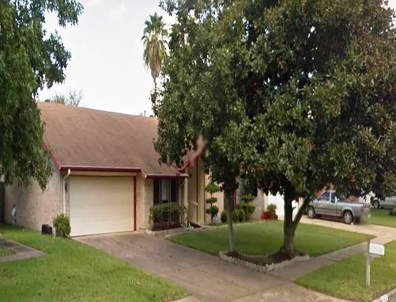 2nd image of 14226 Moorfield Dr