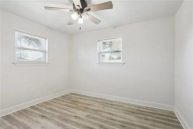 1512 Michigan Ave — Photo 9