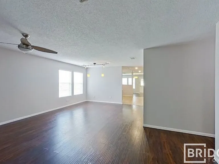 707 Gunters Mountain Ln — Photo 3