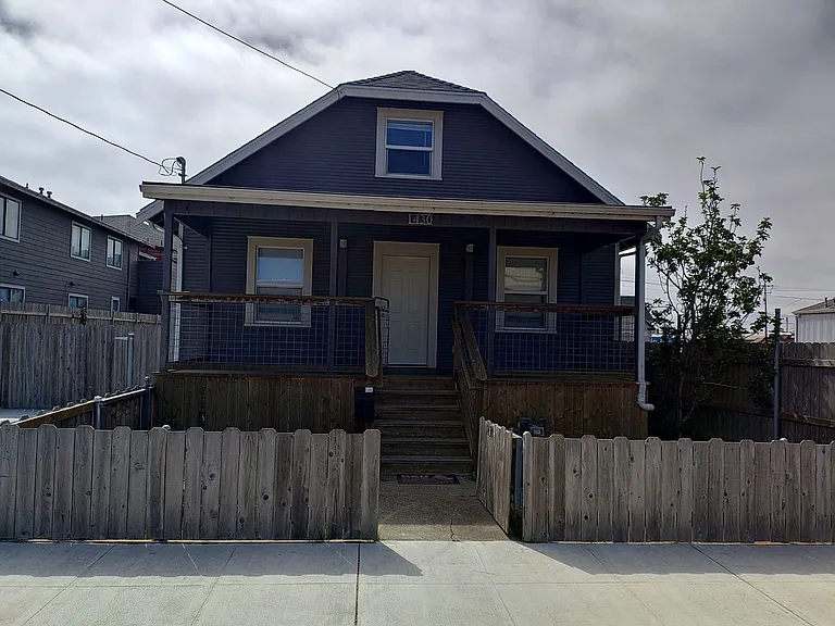 1430 Union St — Photo 1