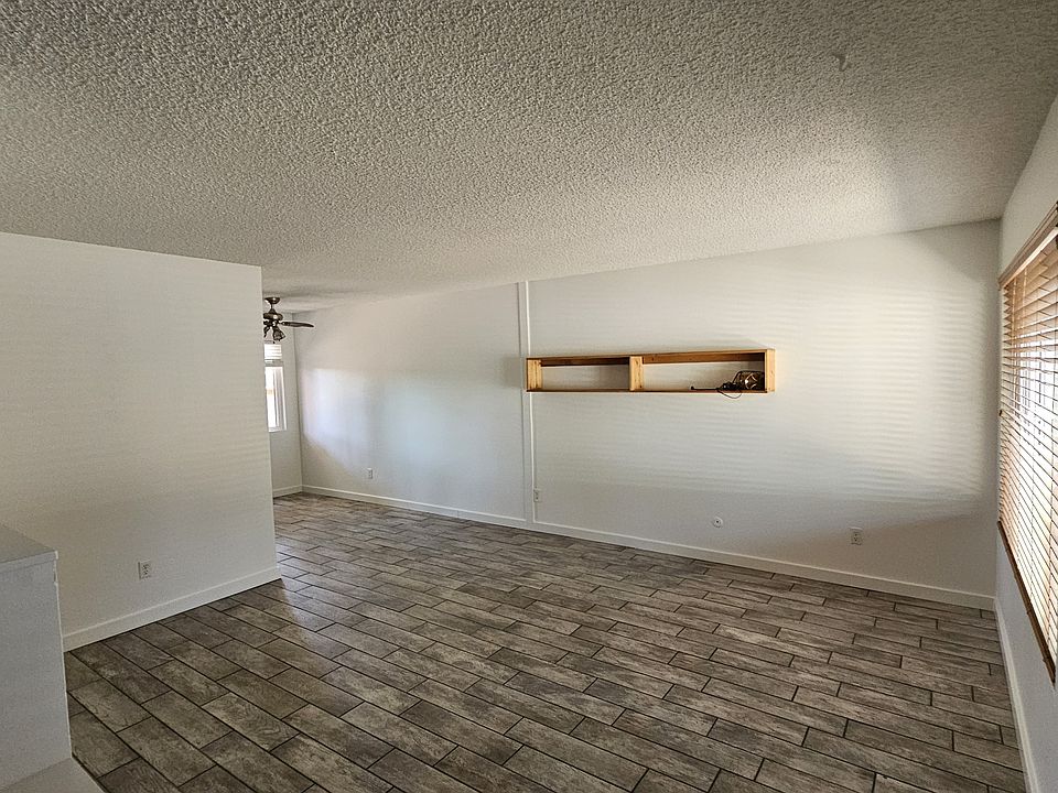 1st image of 1239 Southwood Dr