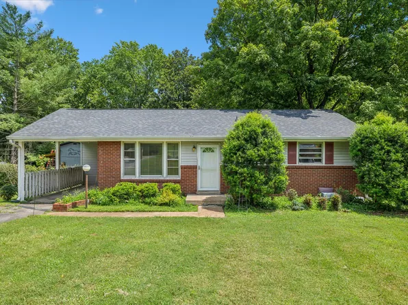 3912 W Valley Dr, Nashville, TN 37211