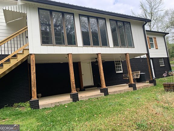 3rd image of 10170 Lavonia Rd