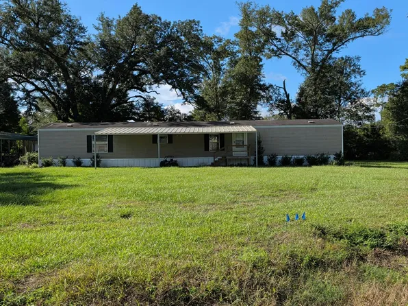 775 Acorn Creek Trl, Sulphur, LA 70663
