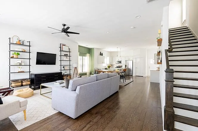1633 54th Ave N #5 — Photo 7