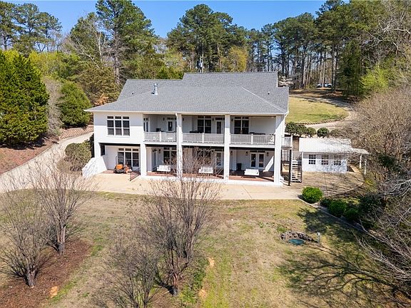 5th image of 15104 Burnt Pines Rd