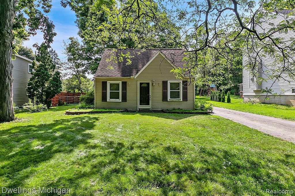 15645 Robinwood Dr, Plymouth, MI 48170 Zillow