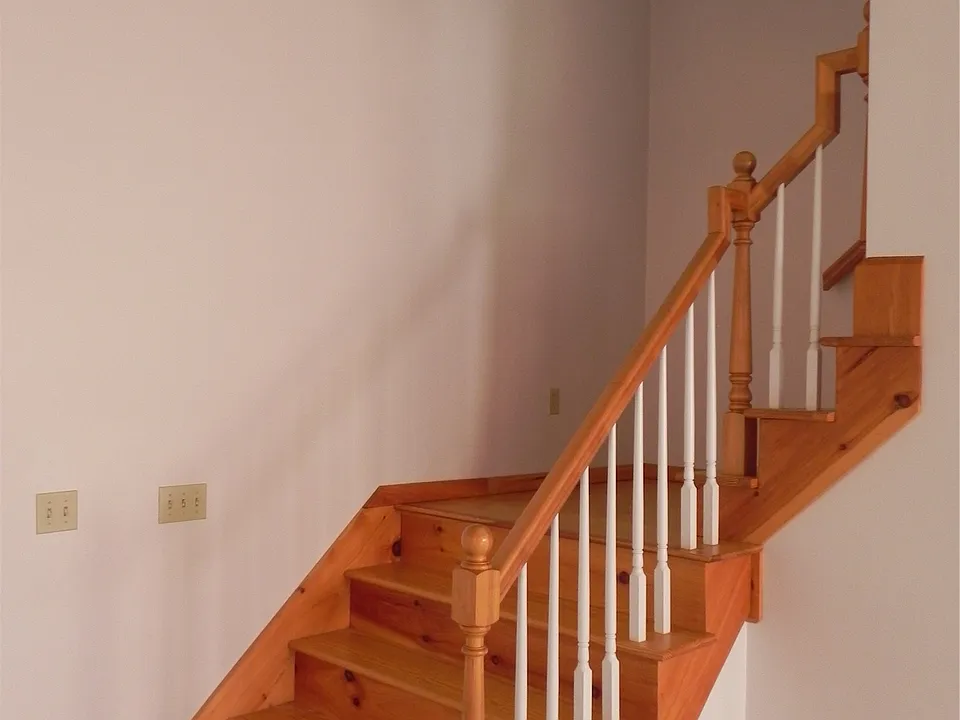 Entry Staircase