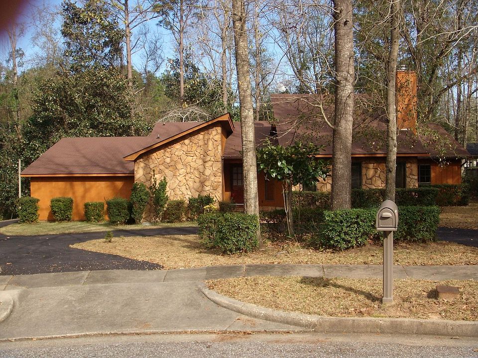 1805 Ridge Court, Mobile, AL 36609