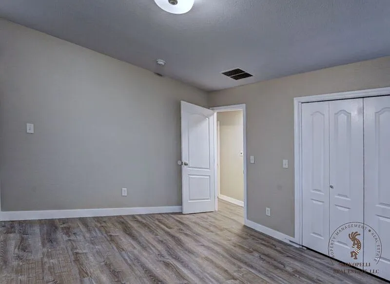3 bed, 2.0 bath, 1507 sqft, $2,200 — Photo 4