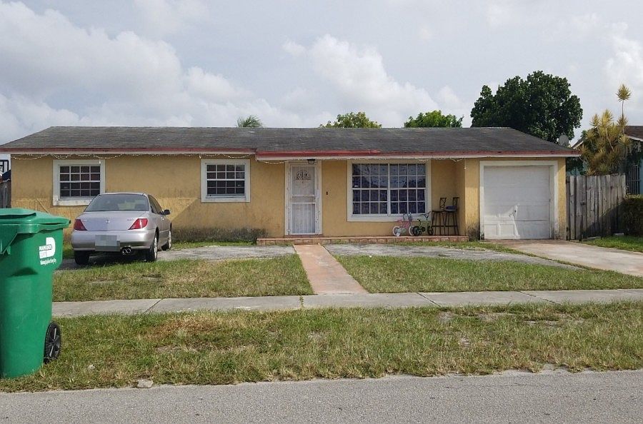 1st image of 5240 NW 180th Ter