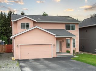 8752 Little Brook Cir, Anchorage, AK 99507