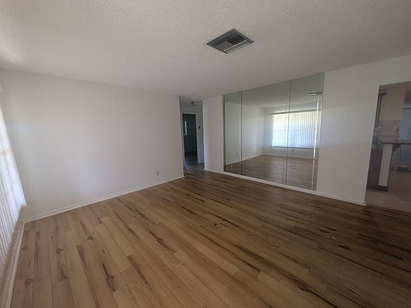 4th image of 2373 Anthony Ct