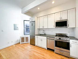 Rented by Urban Real Estate Property Group Inc