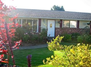 789 Signal Way, Coos Bay, OR 97420