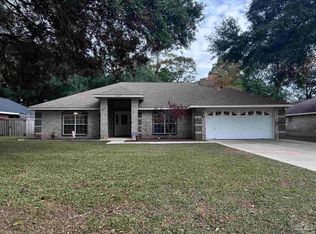 2320 Majestic Dr, Pensacola, FL 32534
