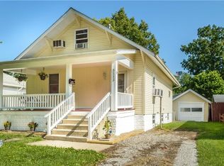 3112 Richmond Ave, Mattoon, IL 61938