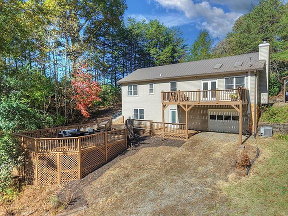 2nd image of 300 Harris Dr