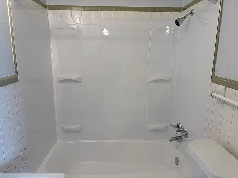 601 W Haralson St — Photo 12