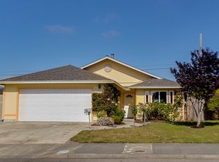 2135 B St, Eureka, CA 95501