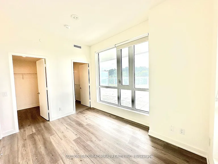 10 Deerlick Ct #302 — Photo 30