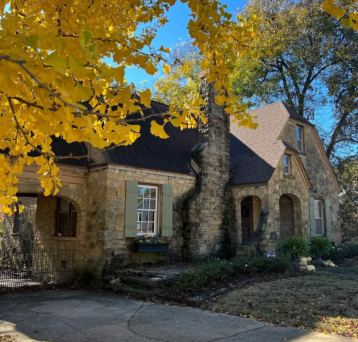 3 bed, 1750 sqft, $1,800 — Photo 1