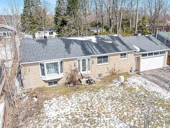 2nd image of 706 James St
