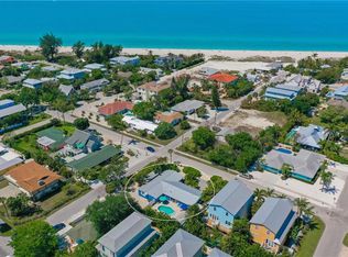 4803 2nd Ave, Holmes Beach, FL 34217