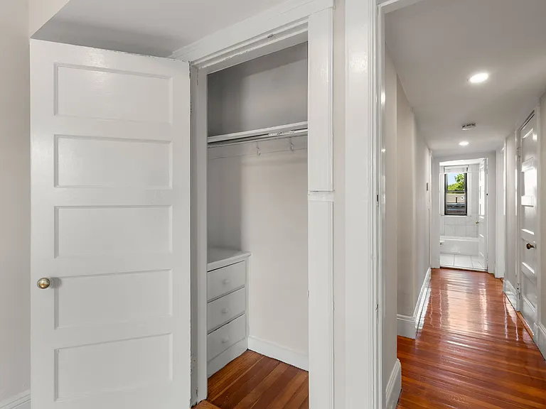 22 Linden Pl #2 — Photo 11
