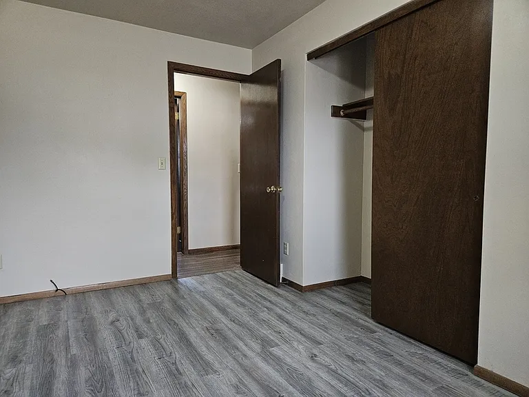 417 S Matthias St — Photo 20