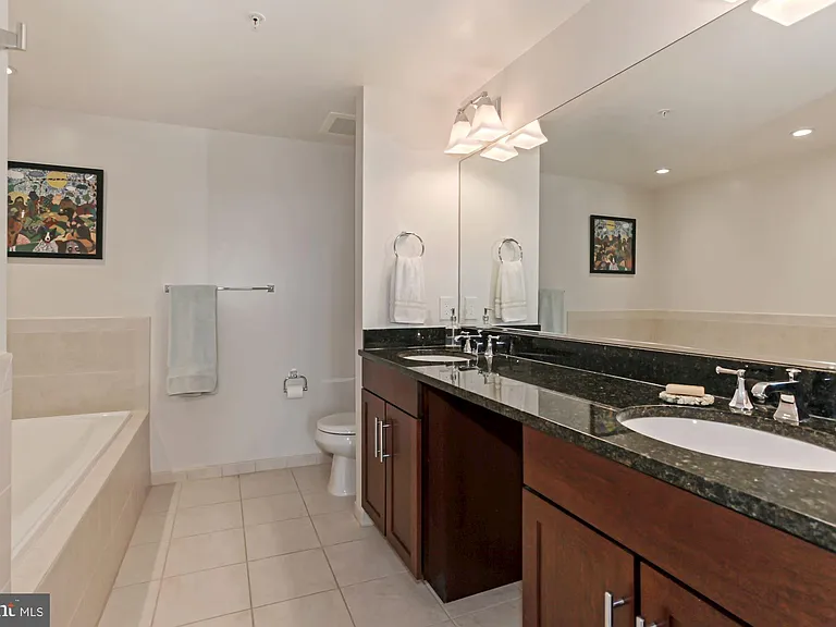 525 N Fayette St #413 — Photo 18