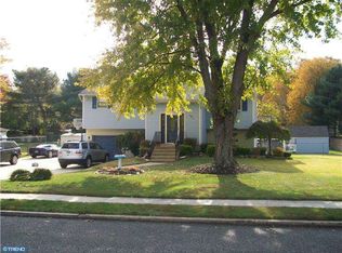 641 Wilby Rd, Sicklerville, NJ 08081