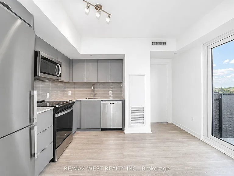 500 Wilson Ave #721 — Photo 2
