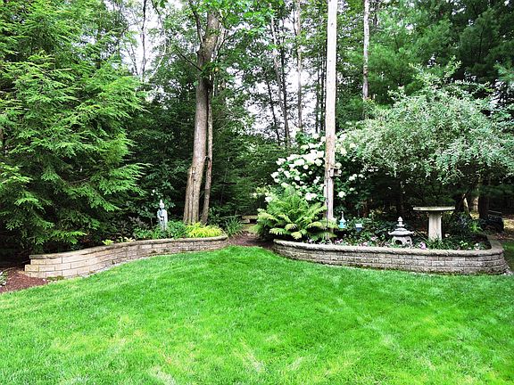 Back Yard c - Zen Garden