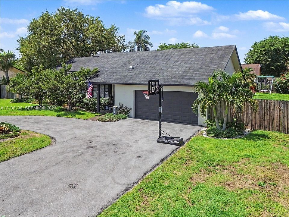 1st image of 28330 SW 163rd Ave