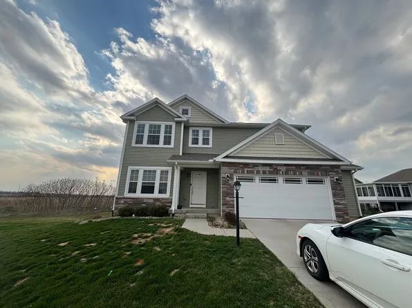 4752 Concord Ridge Blvd, Saint Joseph, MI 49085