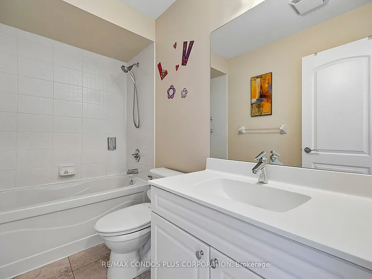 96 N Park Rd — Photo 32