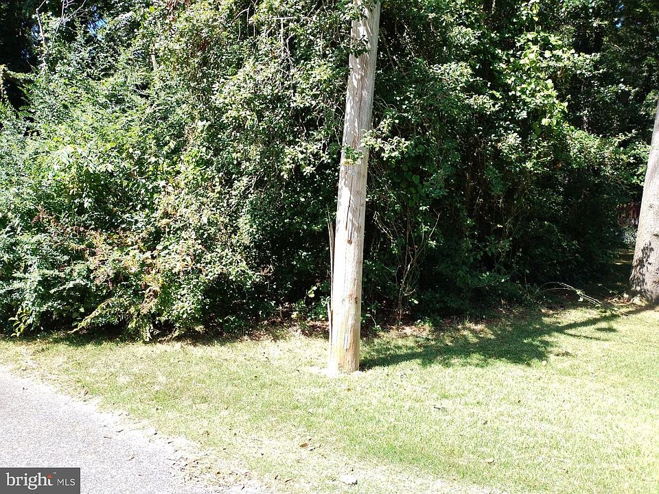 1st image of 144 Allen Ave