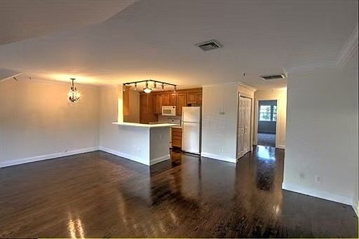 1st image of 4 Forge Pond Unit F