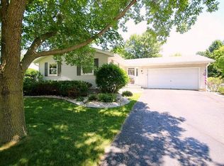 2313 Muir Field Rd, Madison, WI 53719