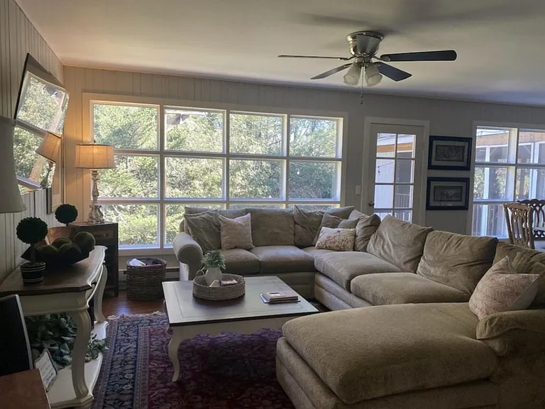 70 Rolling Acres Dr — Photo 5